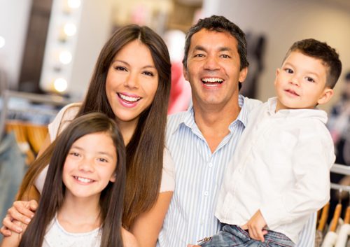 Family visiting a dental clinic